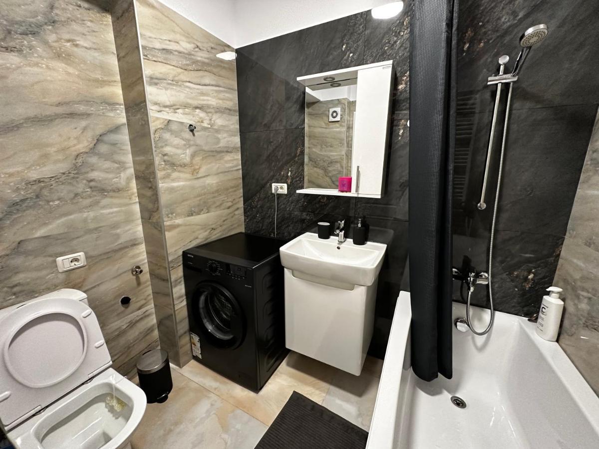 Address 2-bedroom Appartamento